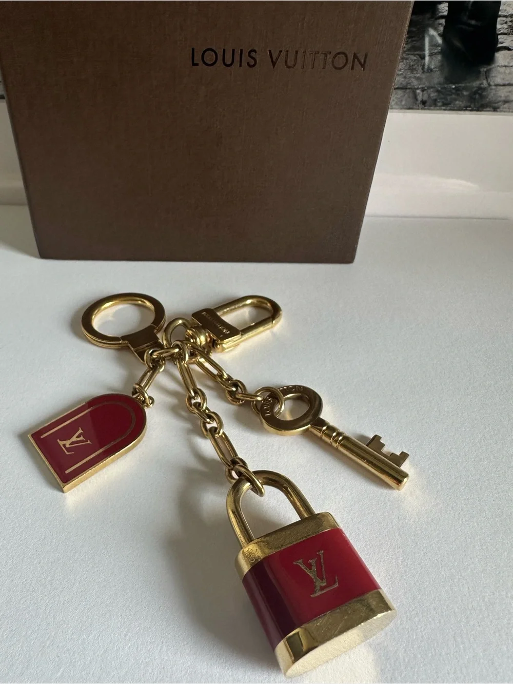 Authentic Louis Vuitton Red Enamel Lock Key Bag Charm Keychain Full Set
